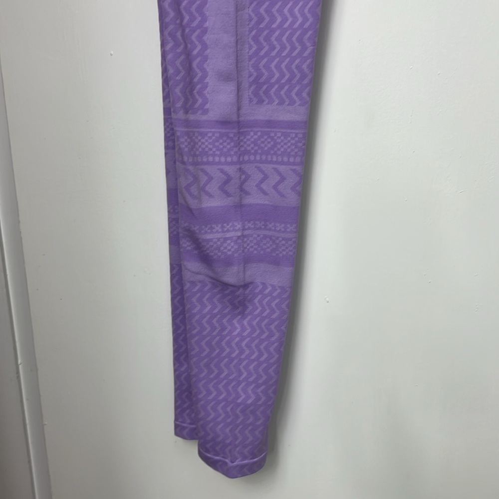 ASOS 4505 women's sportswear fit yoga leggings in lilac, Size Small, EUC - Picture 12 of 14